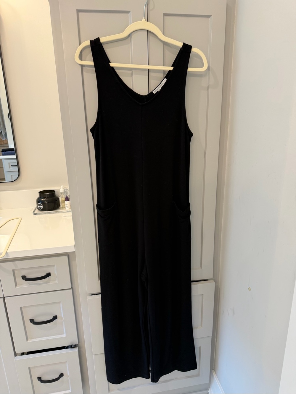 Threads 4 Thought Rainey Parch Pocket Black Sleeveless Wide-Leg Jumpsuit - Small